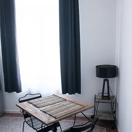 Les Du 17 Aigues-Mortes